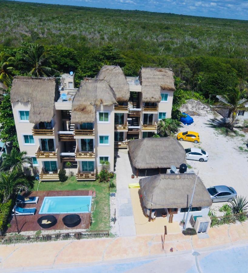 Hotel Arenas Mahahual Exterior photo