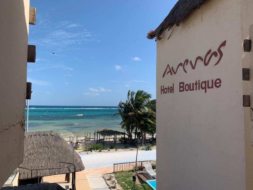 Hotel Arenas Mahahual Exterior photo