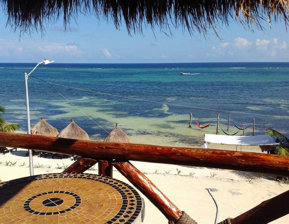 Hotel Arenas Mahahual Exterior photo