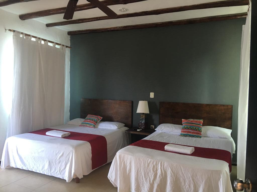 Hotel Arenas Mahahual Exterior photo